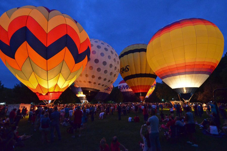 Larosa's Balloon Glow 20th Anniversary