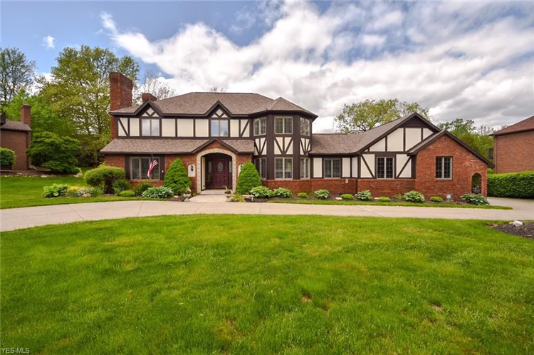 Homes for Sale in Akron & Canton